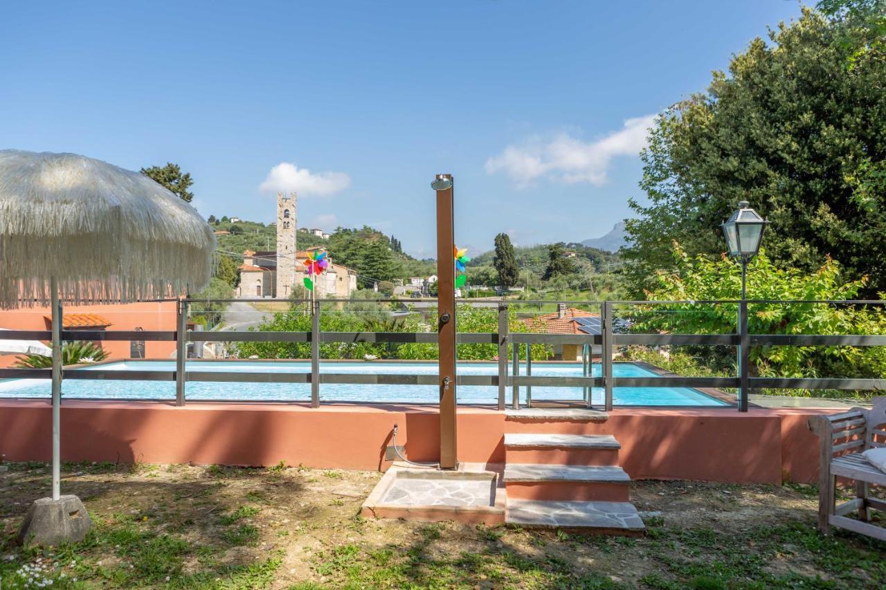 Casale Belvedere "Il Melograno" 马萨罗萨 外观 照片